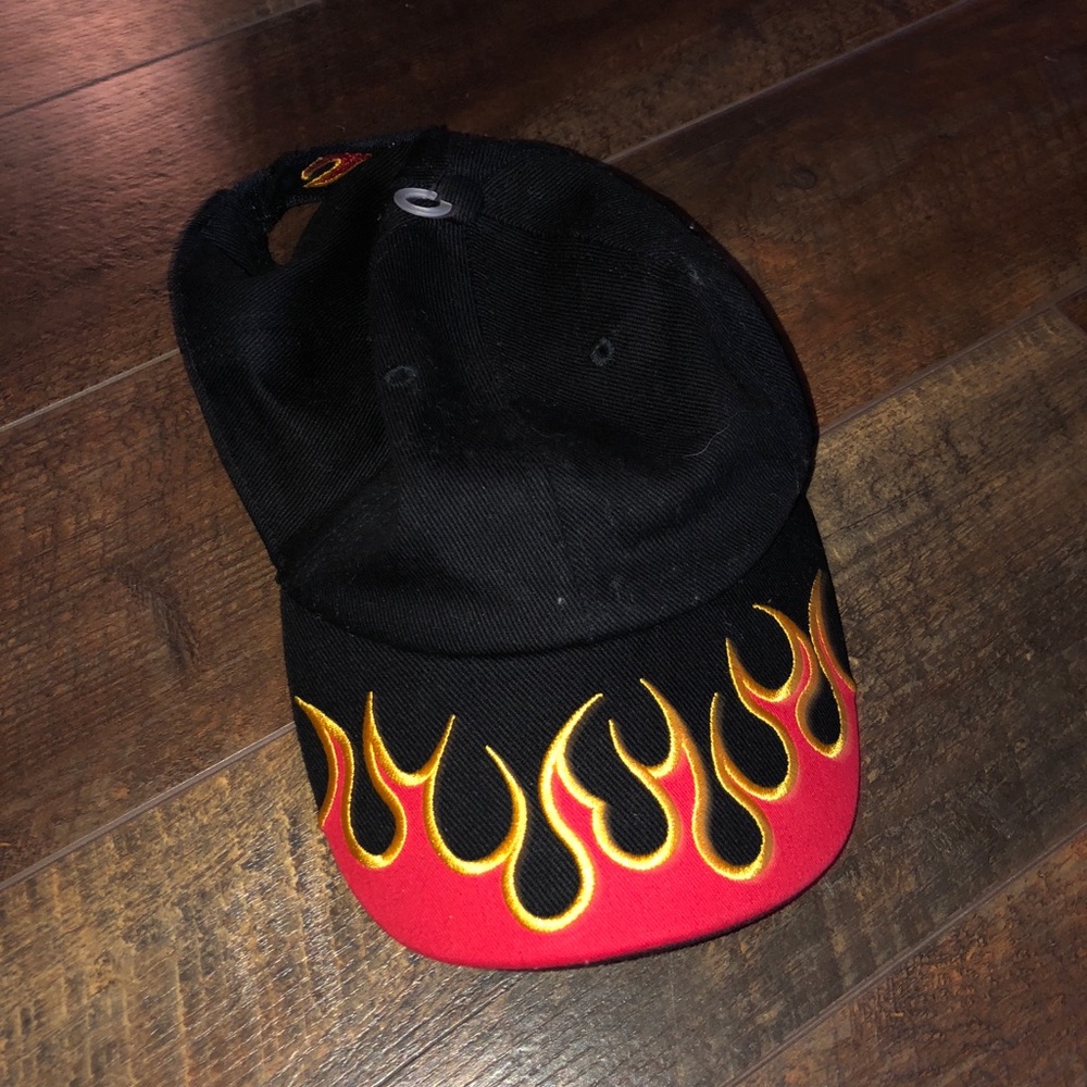 urban outfitters flames hat